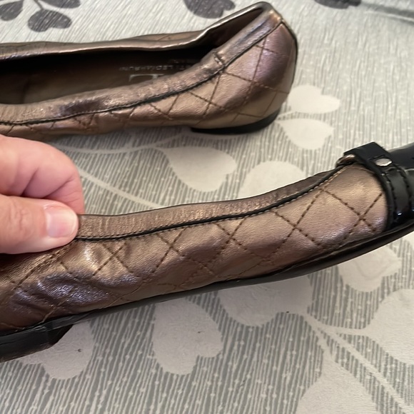 AGLsize38 women’s flats preowned good condition see photos for imperfections - Picture 7 of 13